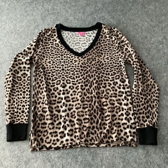 Betsey Johnson Animal Print Cheetah Pullover Long Sleeve Size M Top. - Picture 12 of 12